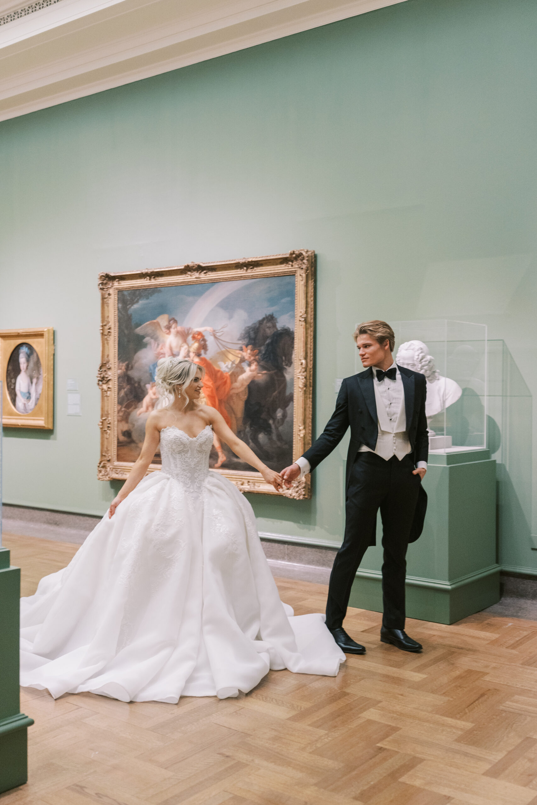 Wedding Couple in the galleries at the Columbus Museum of Art